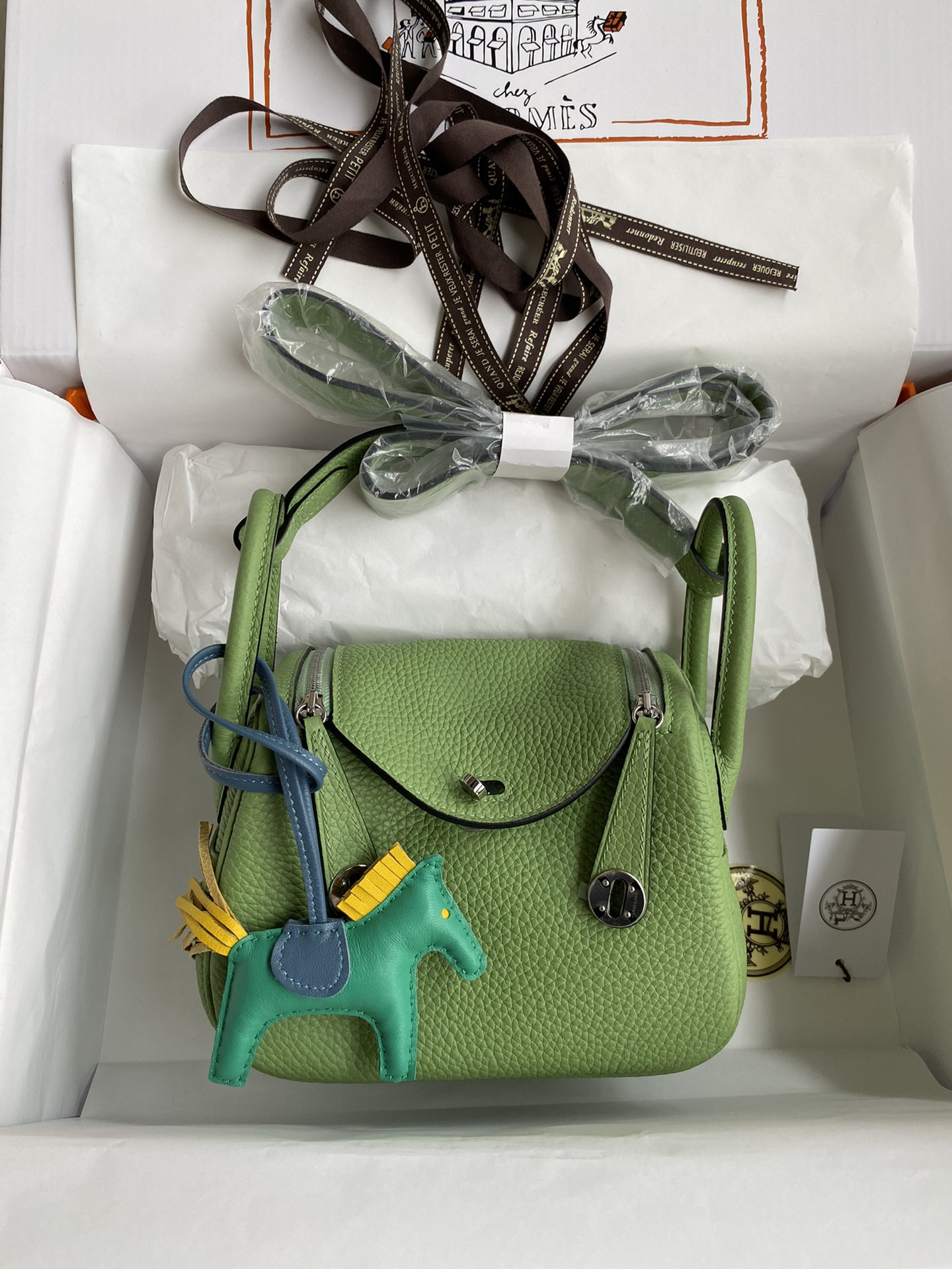 Hermes Mini Lindy 19cm Handbag Shoulder Bag In Green Kiwi Clemence Leather